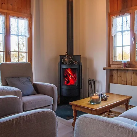 Anusach By Interhome *