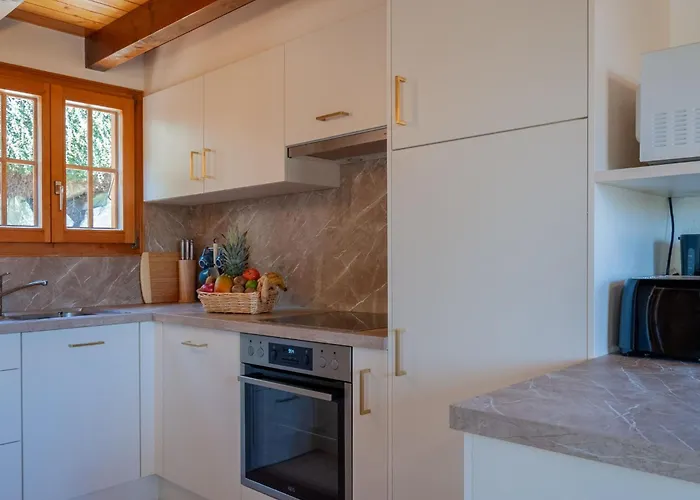 Anusach By Interhome 南达