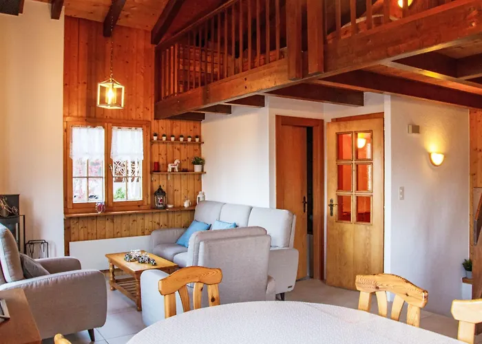 Anusach By Interhome 木屋