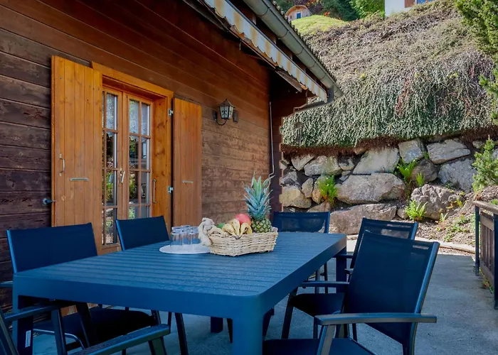 Anusach By Interhome 木屋