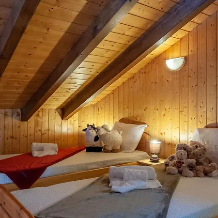 Anusach By Interhome Domek alpejski *